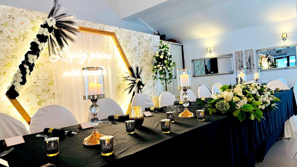 Sala Weselna OPAL Grzybowo, stół Pary Młodej